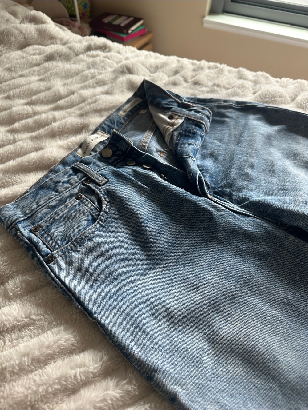 Aritzia Denim Forum - The Joni High Rise Loose